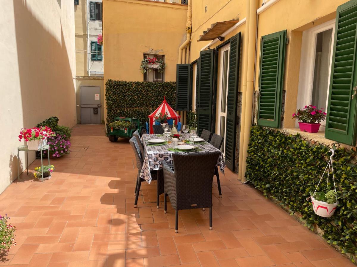 Santa Croce Garden Apartment フィレンツェ エクステリア 写真